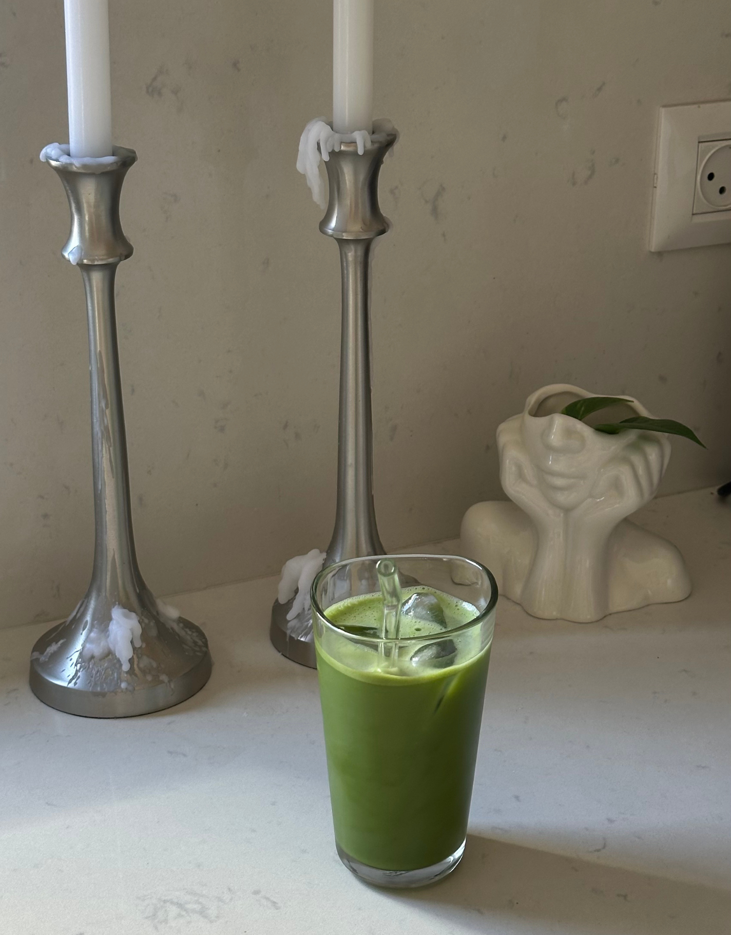 שלישיית 30 גרם